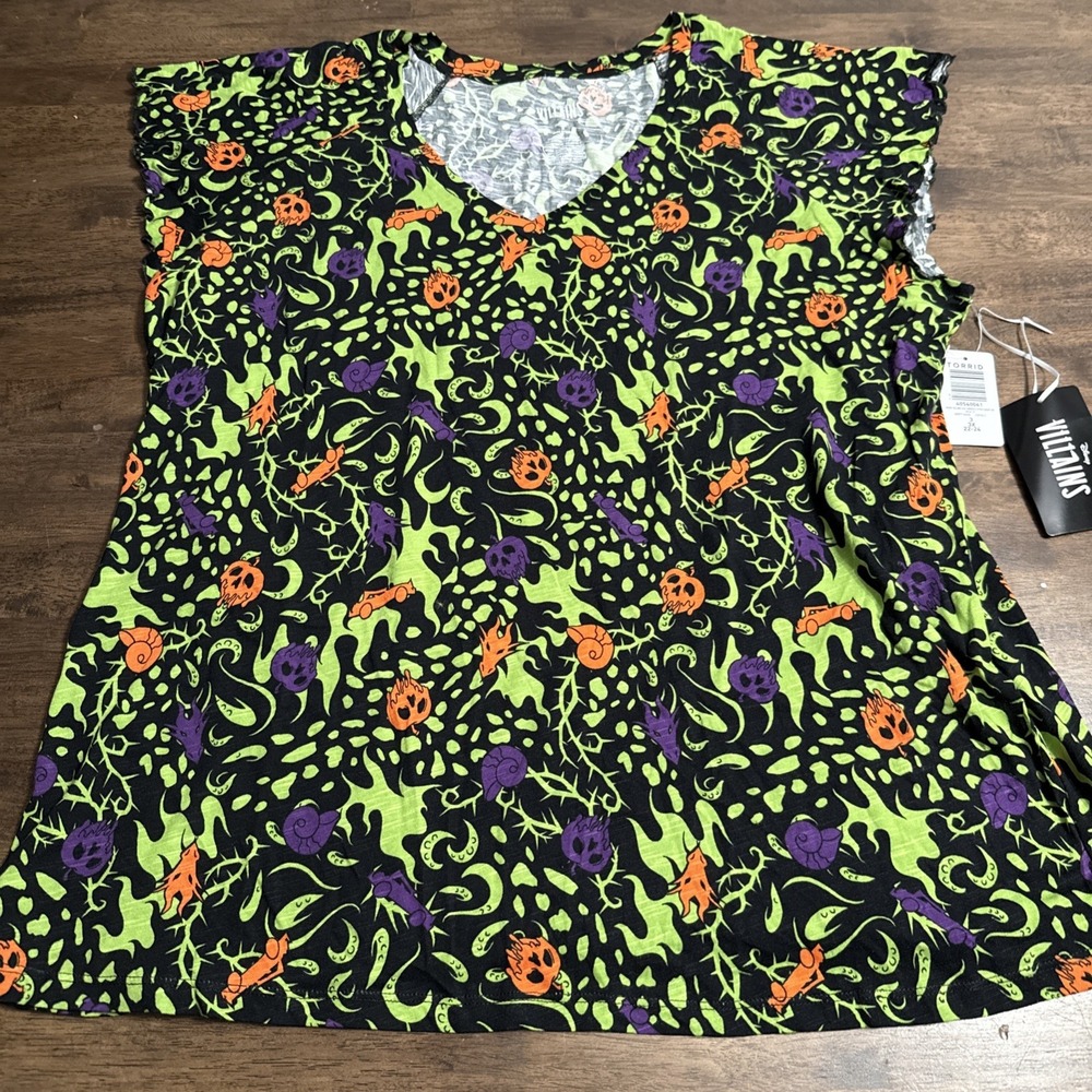 New Torrid 3 3X Disney Villains Flutter Sleeve T Shirt Poison Apple Ursula